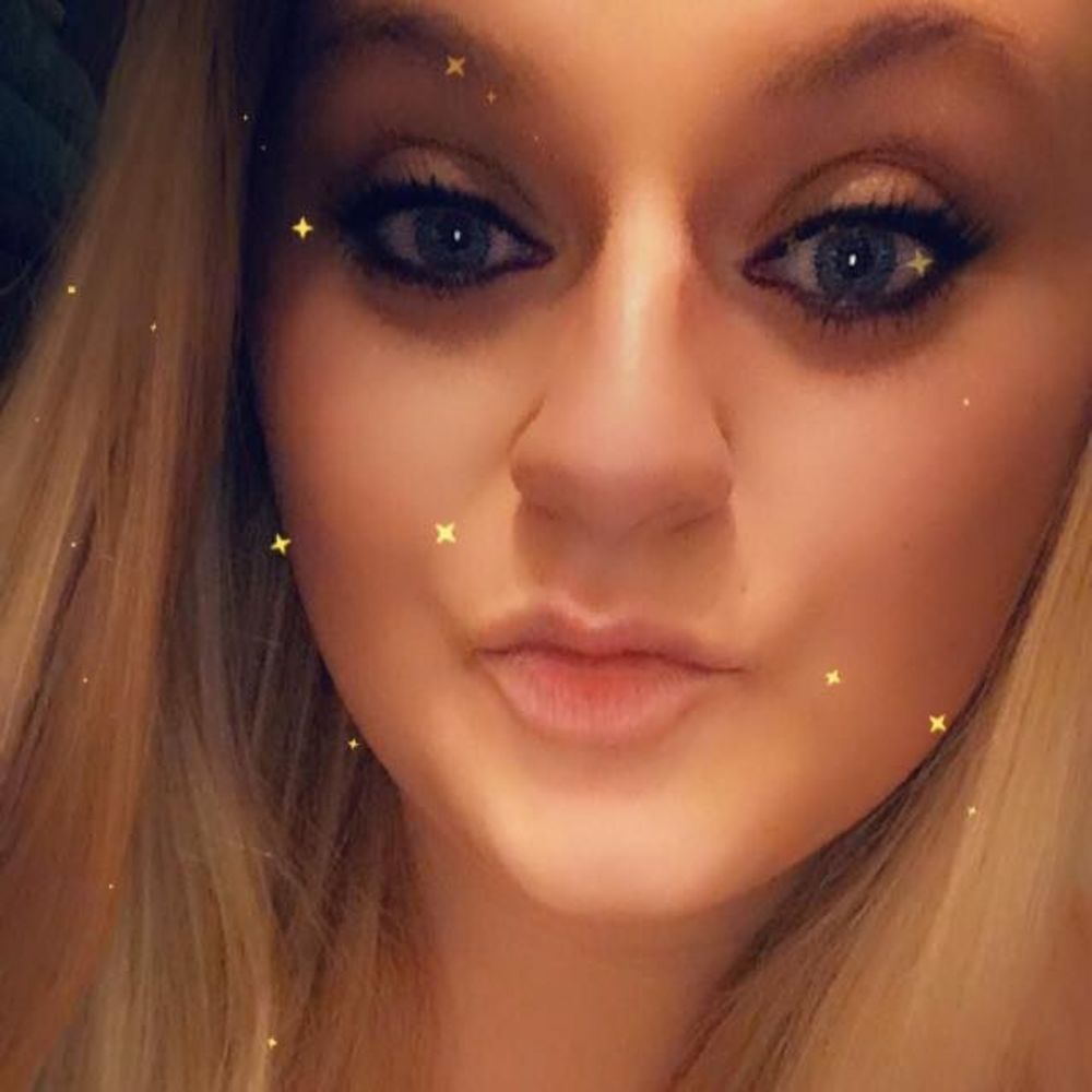 Meet your Posher, Kaila